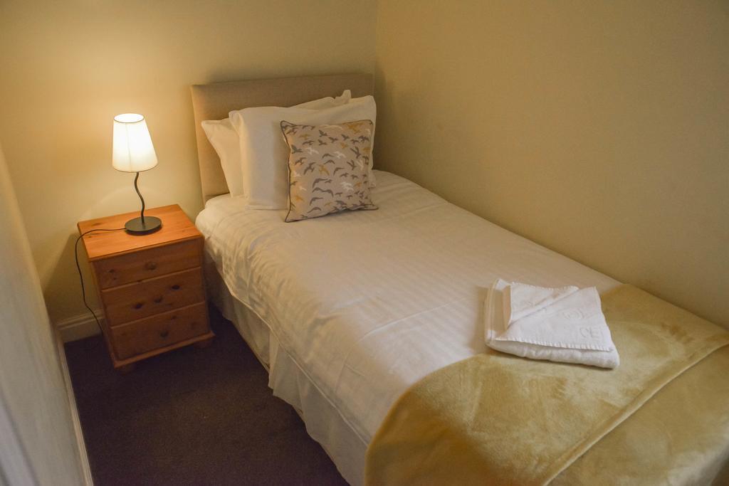 The Whitestonecliffe Inn Sutton  Oda fotoğraf