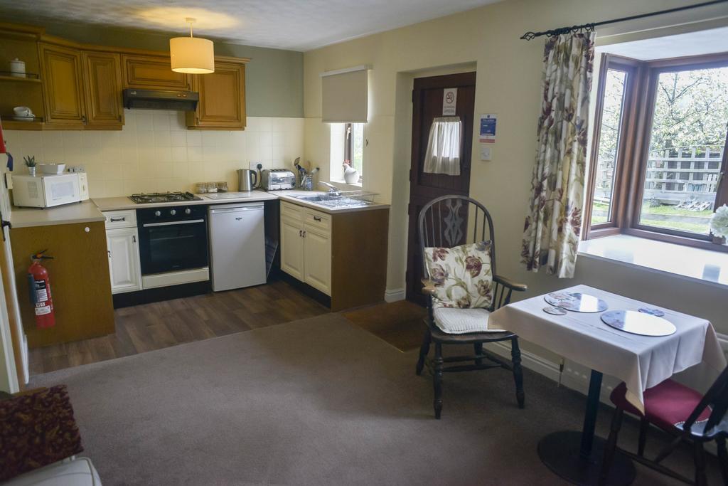 The Whitestonecliffe Inn Sutton  Oda fotoğraf